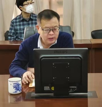 1678611300958647.jpg 经理梁永全教授介绍公司情况.jpg